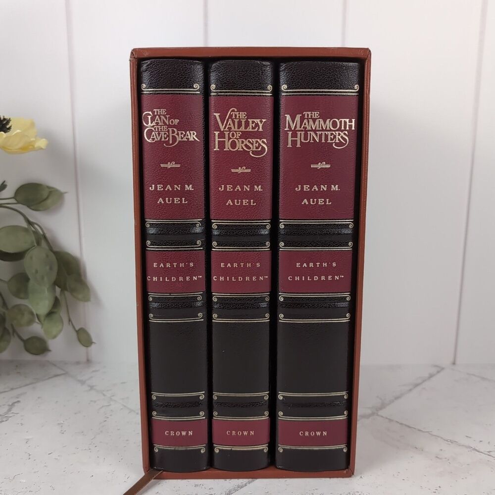 Jean Auel Signed Earth’s Children Leatherbound 3‑Volume Slipcase Edition (1986)